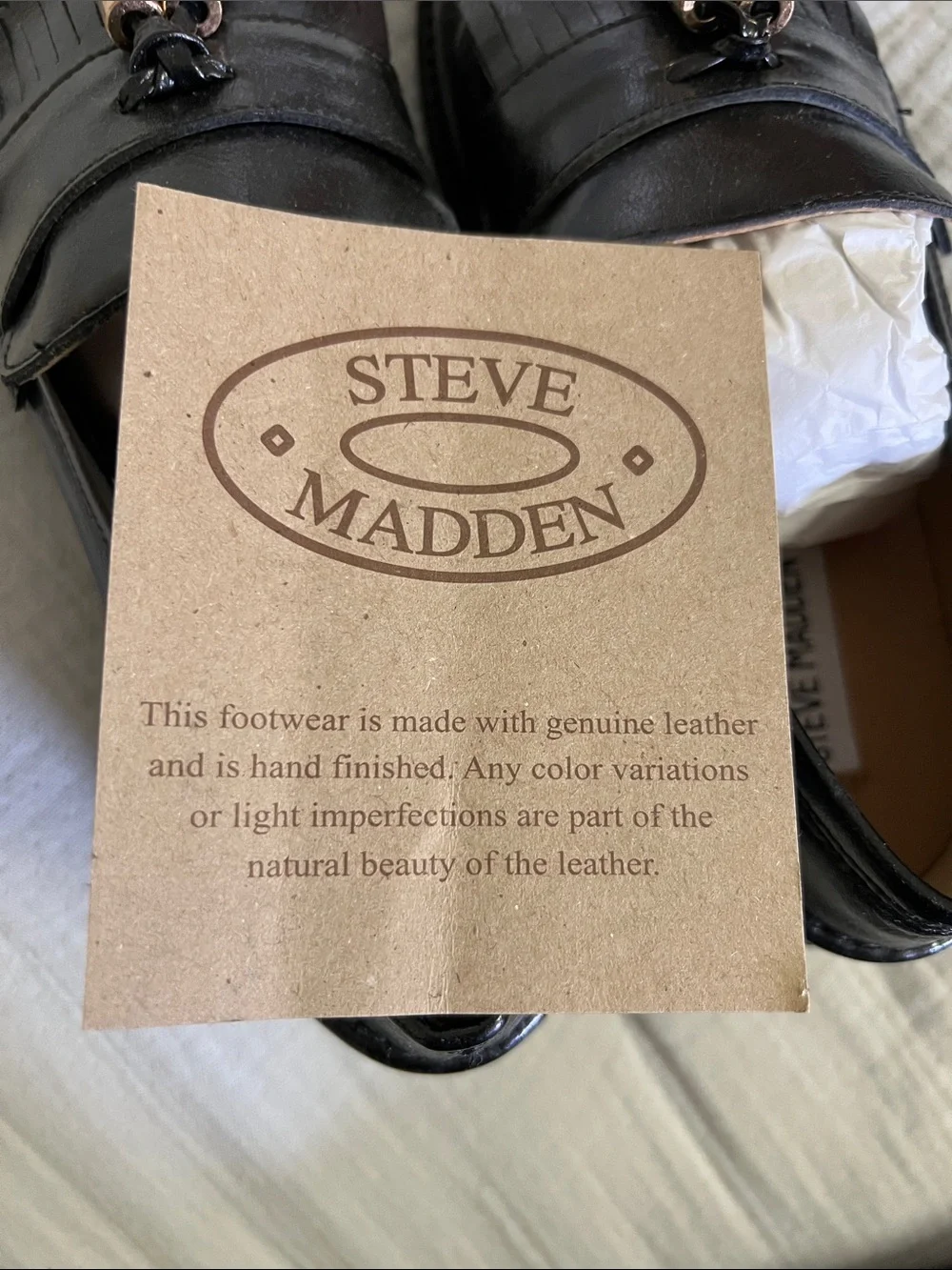 Steve Madden Radcliff black leather loafer mismatch sizes